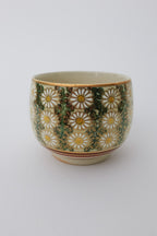 Radiant Daisy Cup