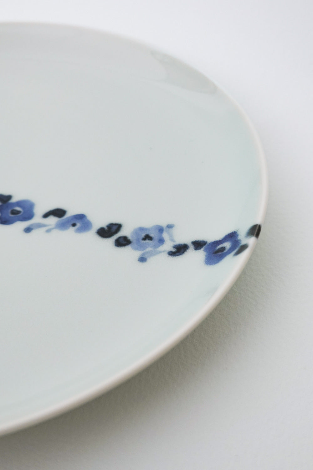 Flower Trail Plate