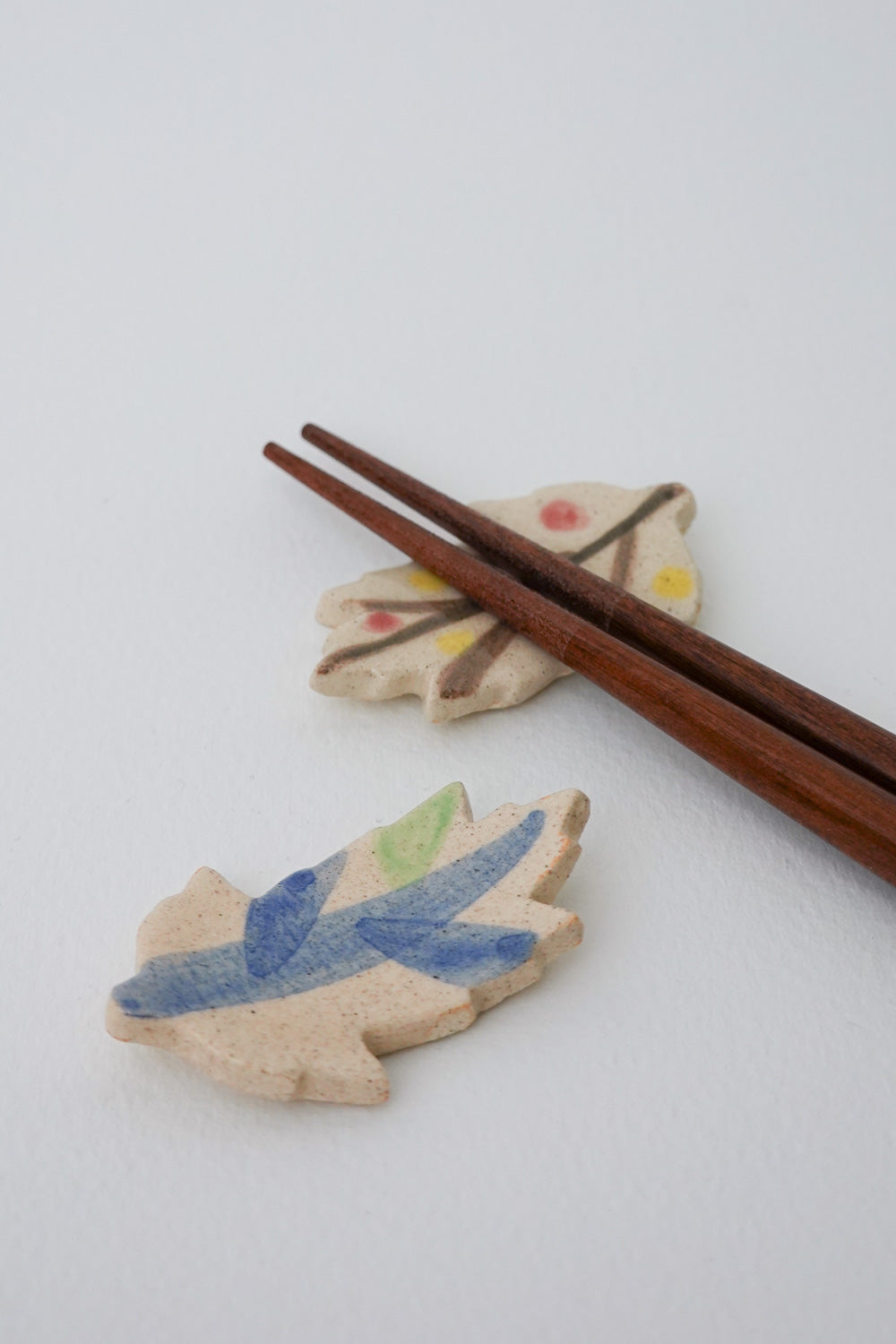 Whispering Leaf Chopstick Rest Set
