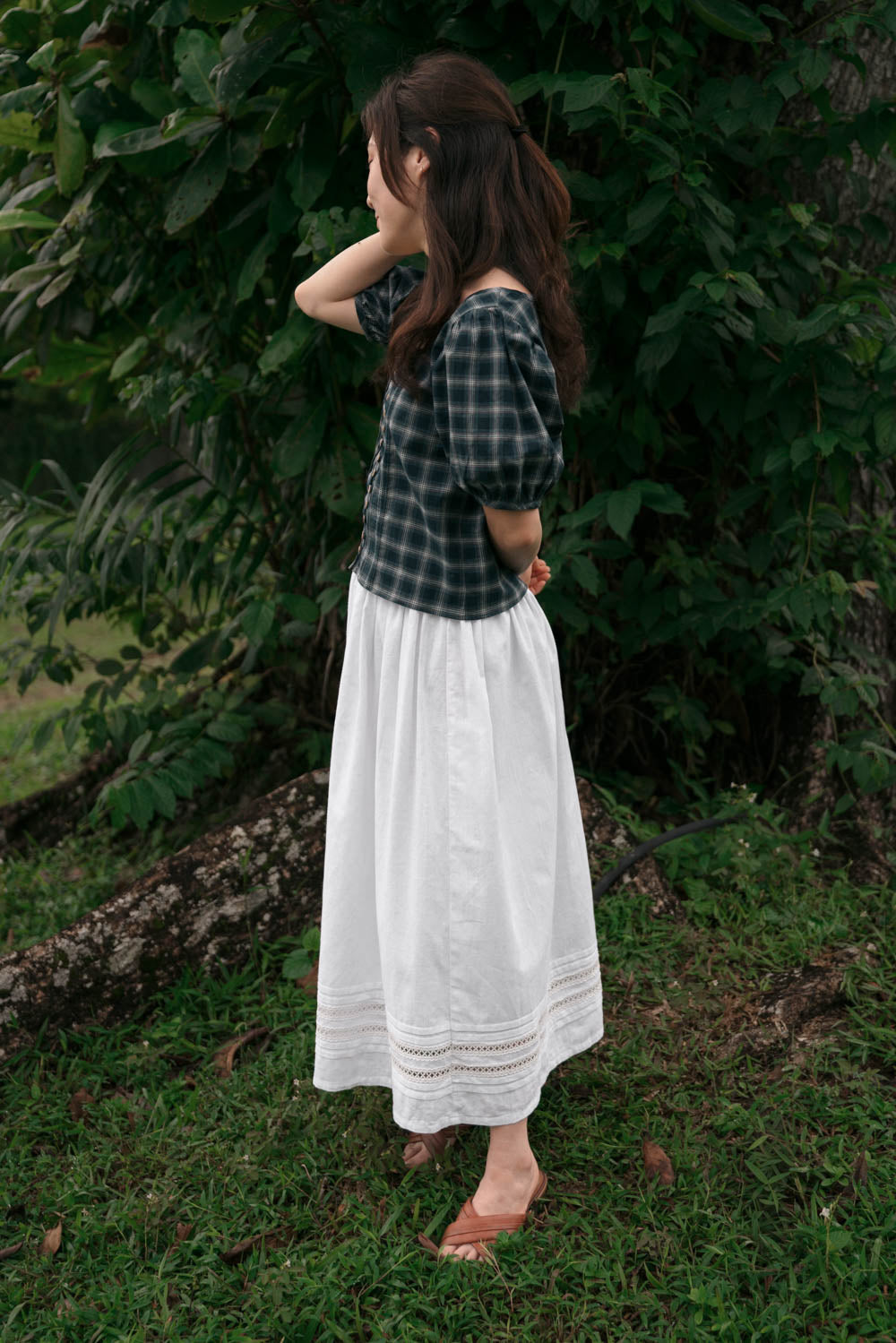 Puff sleeve blouse in deadstock checkered cotton, side view